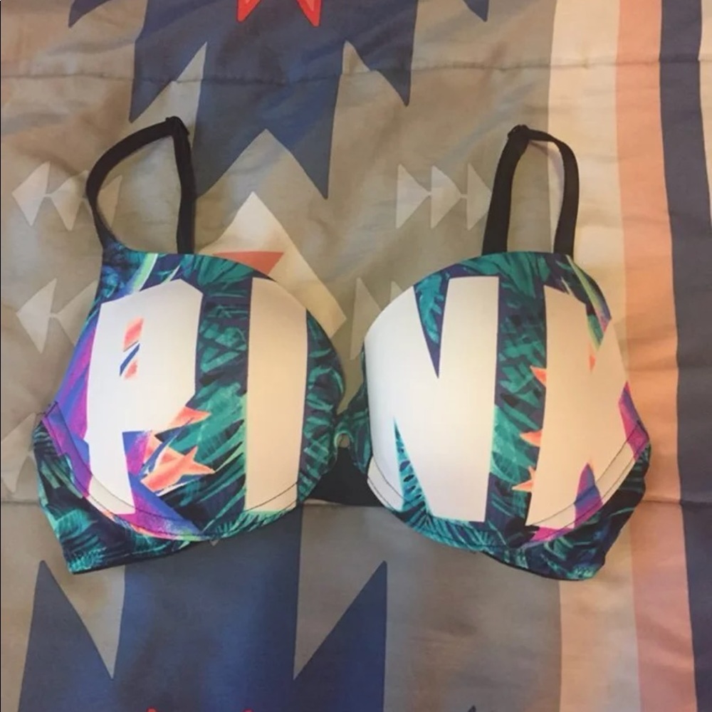 Vs pink bra